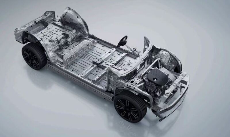 Mẫu PHEV Lynk & Co 10 EM-P được vén màn, tổng công suất mạnh 523 mã lực