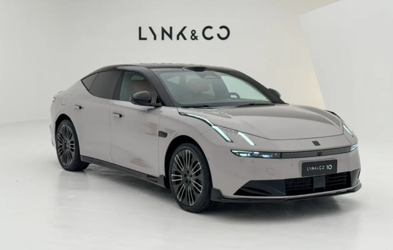 Mẫu PHEV Lynk & Co 10 EM-P được vén màn, tổng công suất mạnh 523 mã lực