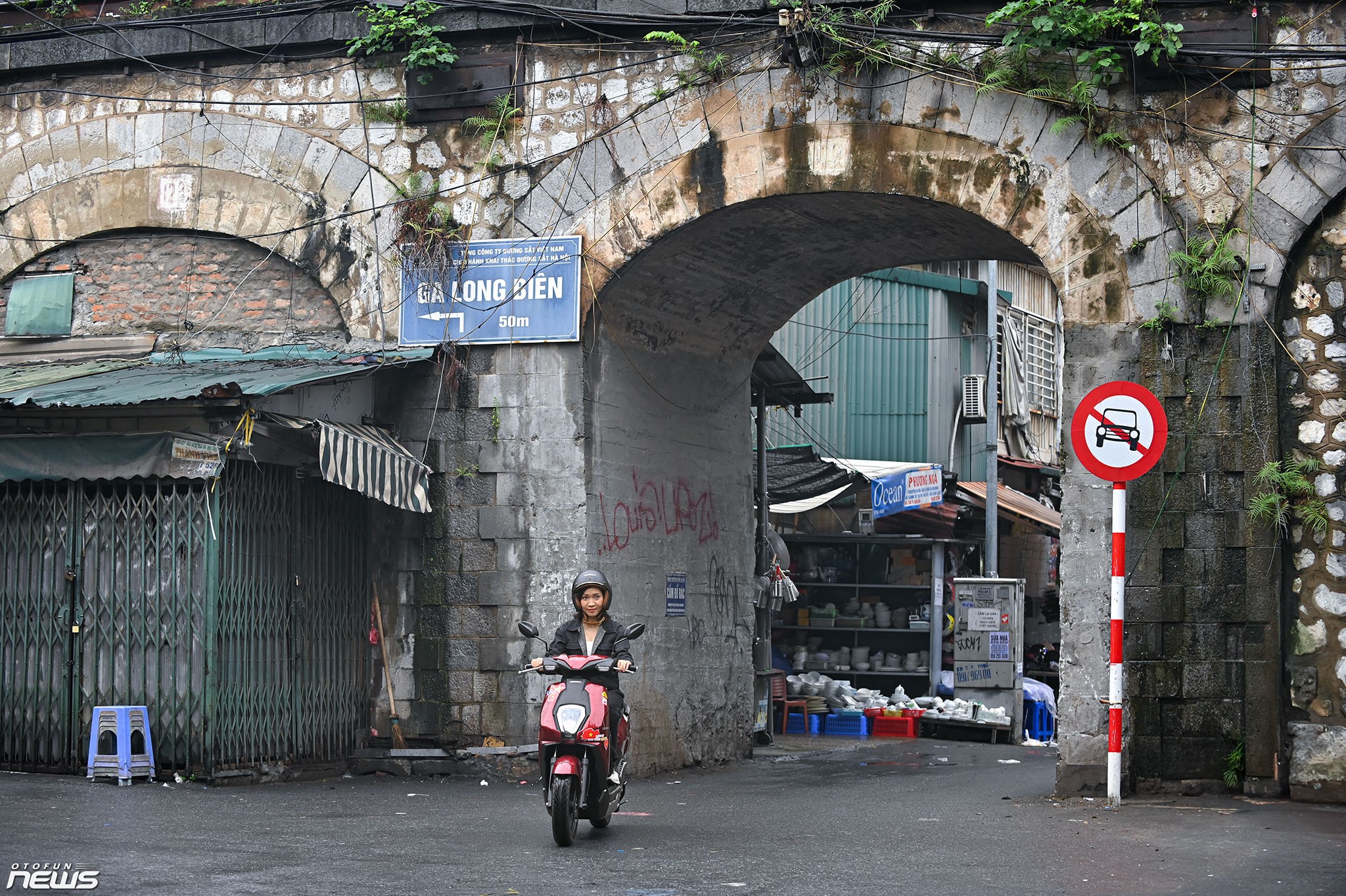 Honda ICON e:, chiếc xe máy điện lý tưởng cho học sinh và hội chị em văn phòng