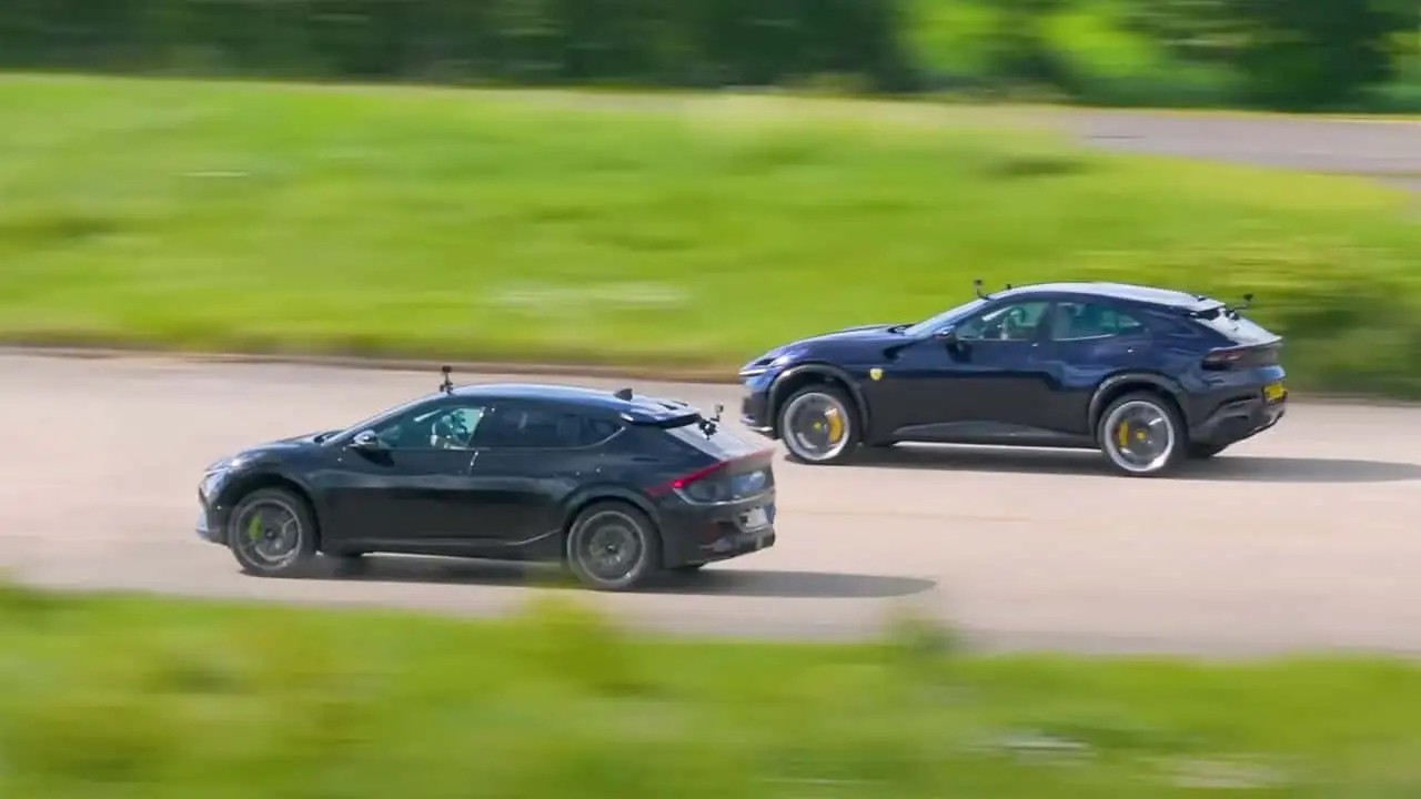 Xe điện bây giờ nhanh đến mức Kia EV6 GT đánh bại Ferrari Purosangue trong cuộc đua drag