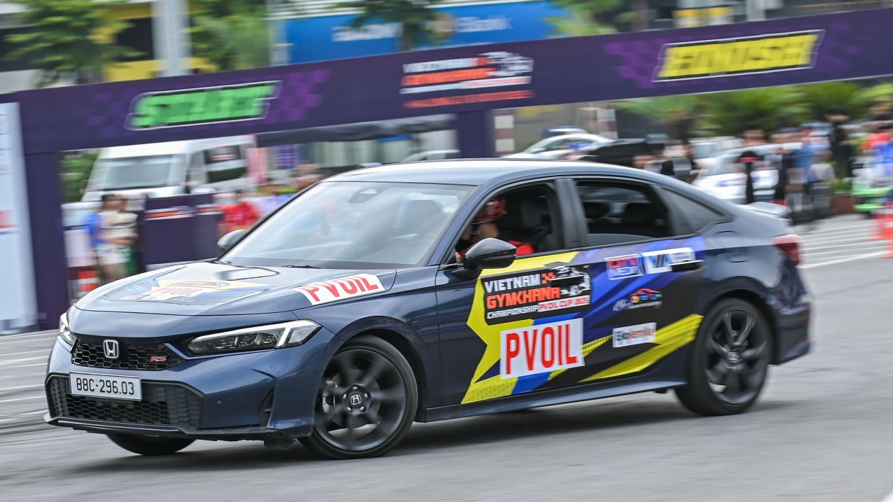 Honda Civic e: HEV RS phô diễn sức mạnh tại PVOIL VGC Miền Bắc 2025