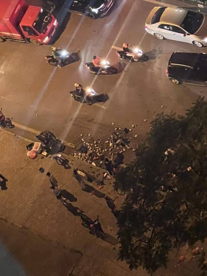 Ô tô tông liên hoàn xe tại Hà Nội, nồng độ cồn của tài xế gấp 2,2 lần mức kịch khung