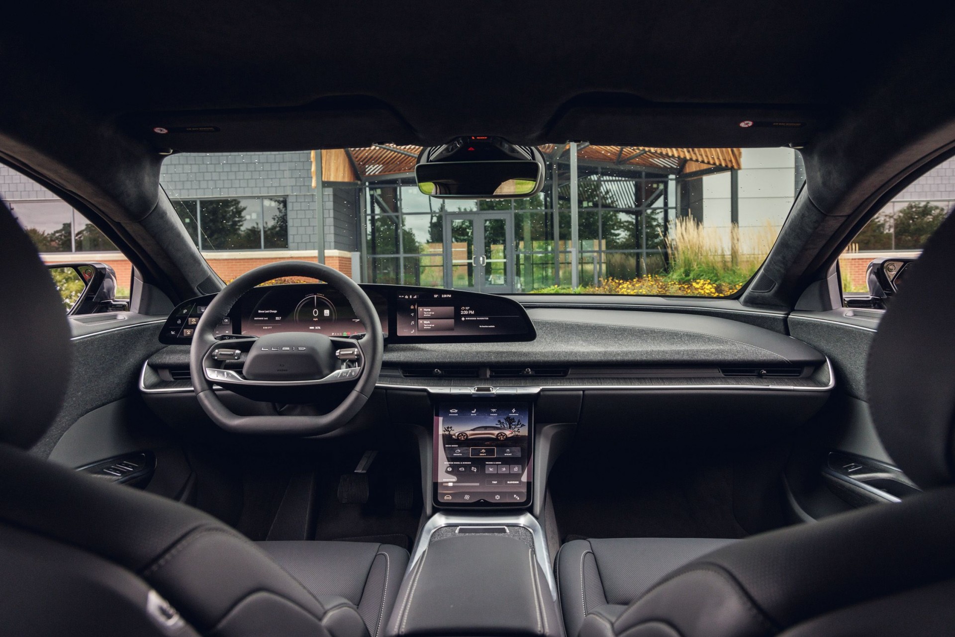 Lucid Air hiện là mẫu sedan điện hạng sang bán chạy nhất tại thị trường Mỹ