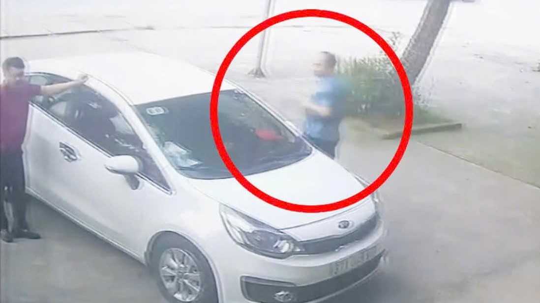 Vụ ô tô lao xuống sông khiến 3 người chết: Lời kể của người ngồi trong ô tô thoát nạn
