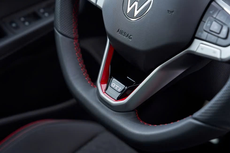 Volkswagen Golf ra mắt khách Việt trong tháng 8/2025