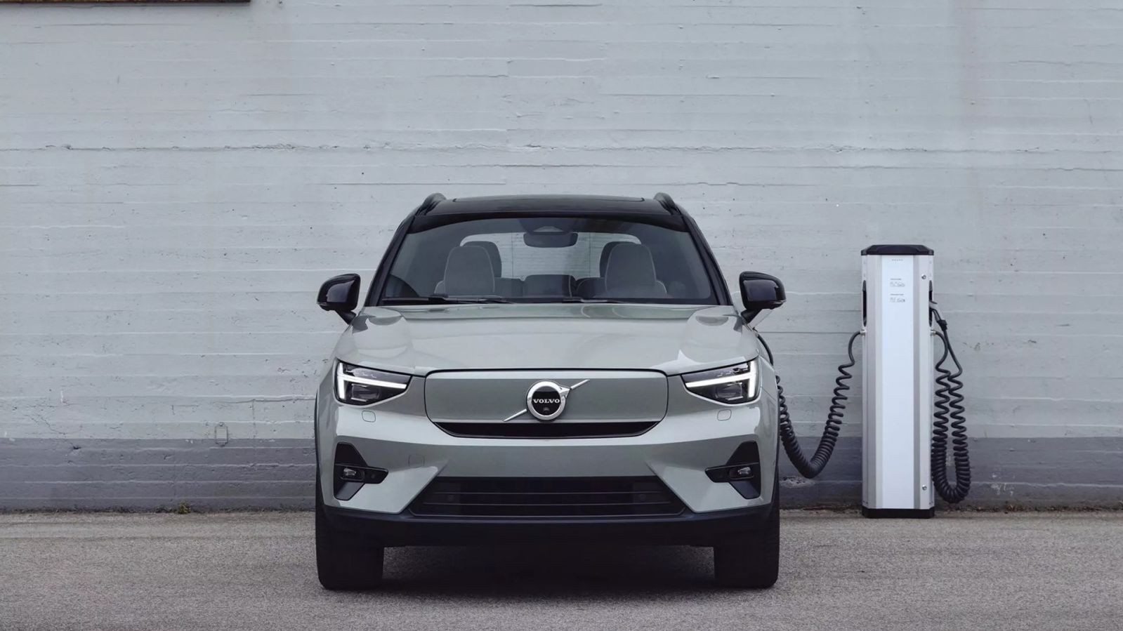 Volvo kêu gọi EU giữ nguyên mốc cấm xe xăng năm 2035