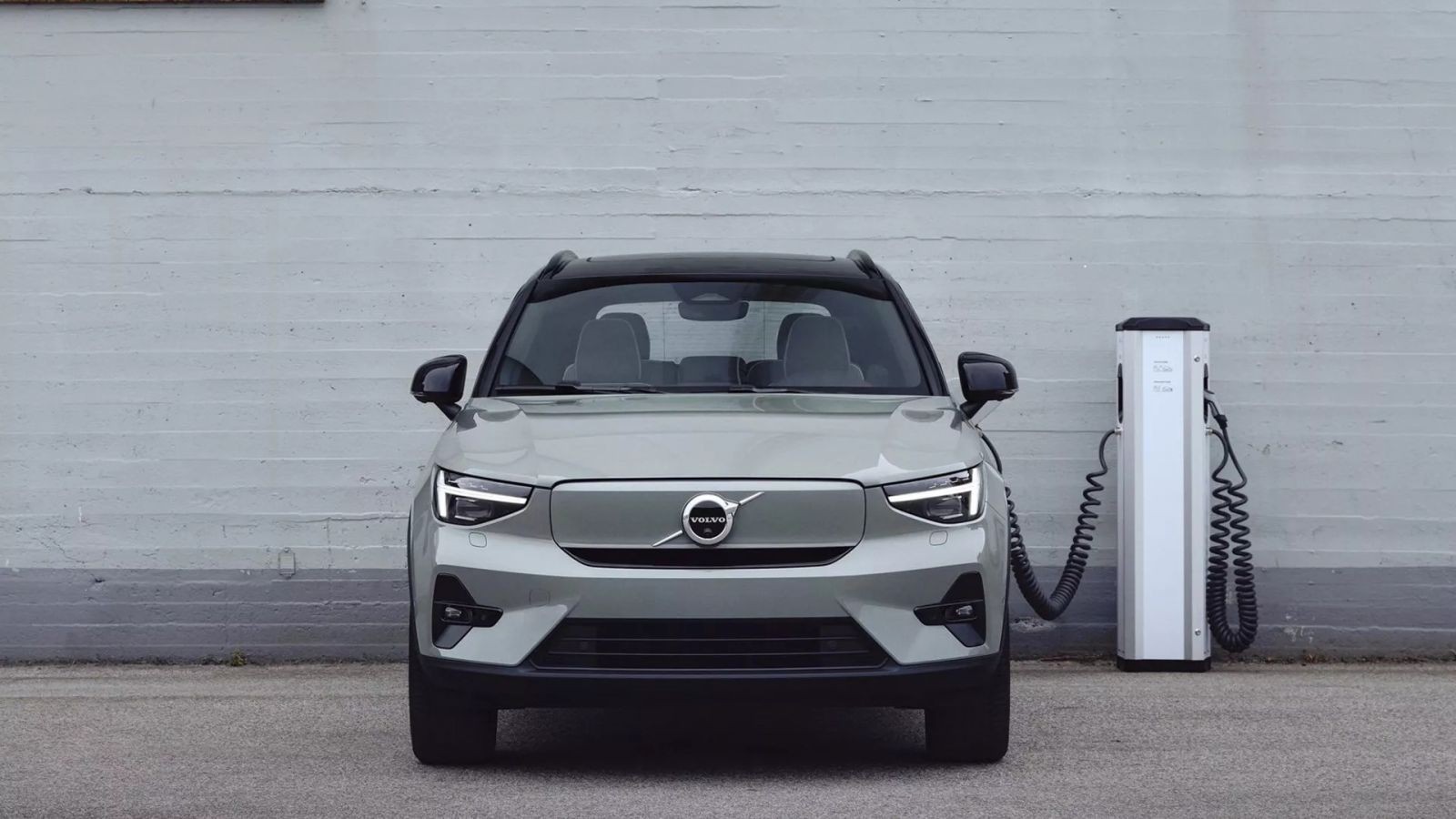 Volvo kêu gọi EU giữ nguyên mốc cấm xe xăng năm 2035