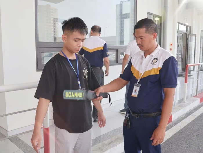 Nhiều học viên tại Hà Nội xin lùi thi sát hạch lái xe vì sợ trượt