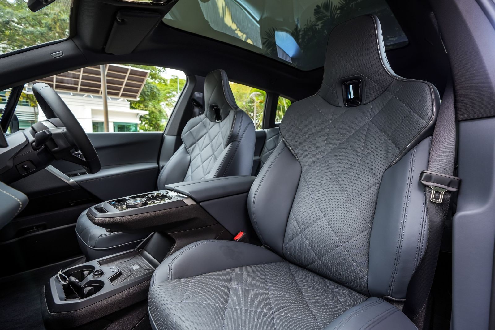 BMW iX 2025 ra mắt tại Đông Nam Á, chờ ngày về Việt Nam BMW iX 2025 ra mắt tại Đông Nam Á, chờ ngày về Việt Nam