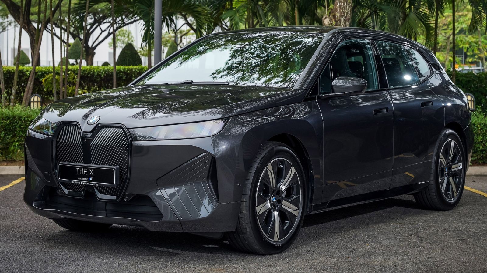 BMW iX 2025 ra mắt tại Đông Nam Á, chờ ngày về Việt Nam
