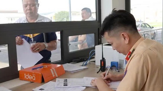 Nhiều học viên tại Hà Nội xin lùi thi sát hạch lái xe vì sợ trượt