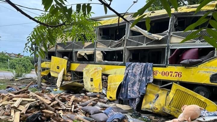 Người tham gia cứu nạn kể khoảnh khắc lật xe khách ở Hà Tĩnh khiến 10 người tử vong