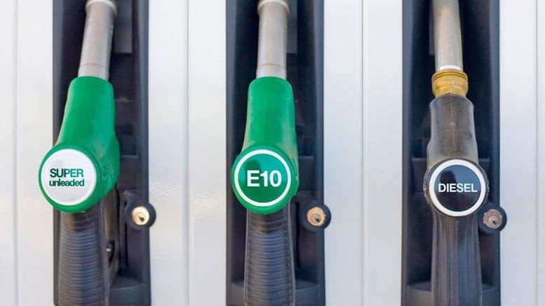 Thành viên Otofun tư vấn cho các xe đời cũ cách thích ứng với việc thử nghiệm xăng E10