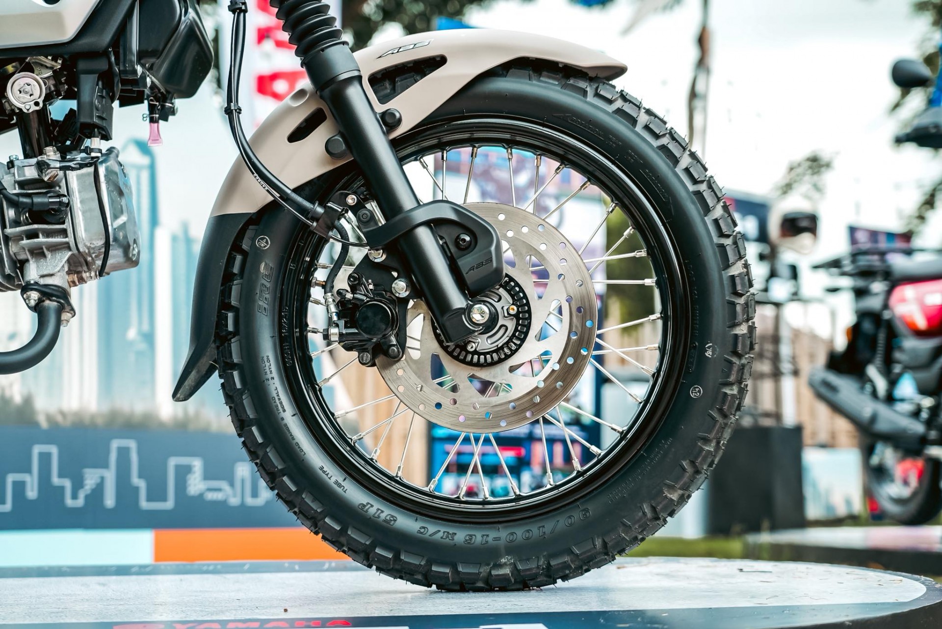 Yamaha PG-1 2025 ra mắt, thêm ABS, giá quy đổi chỉ 46,6 triệu đồng