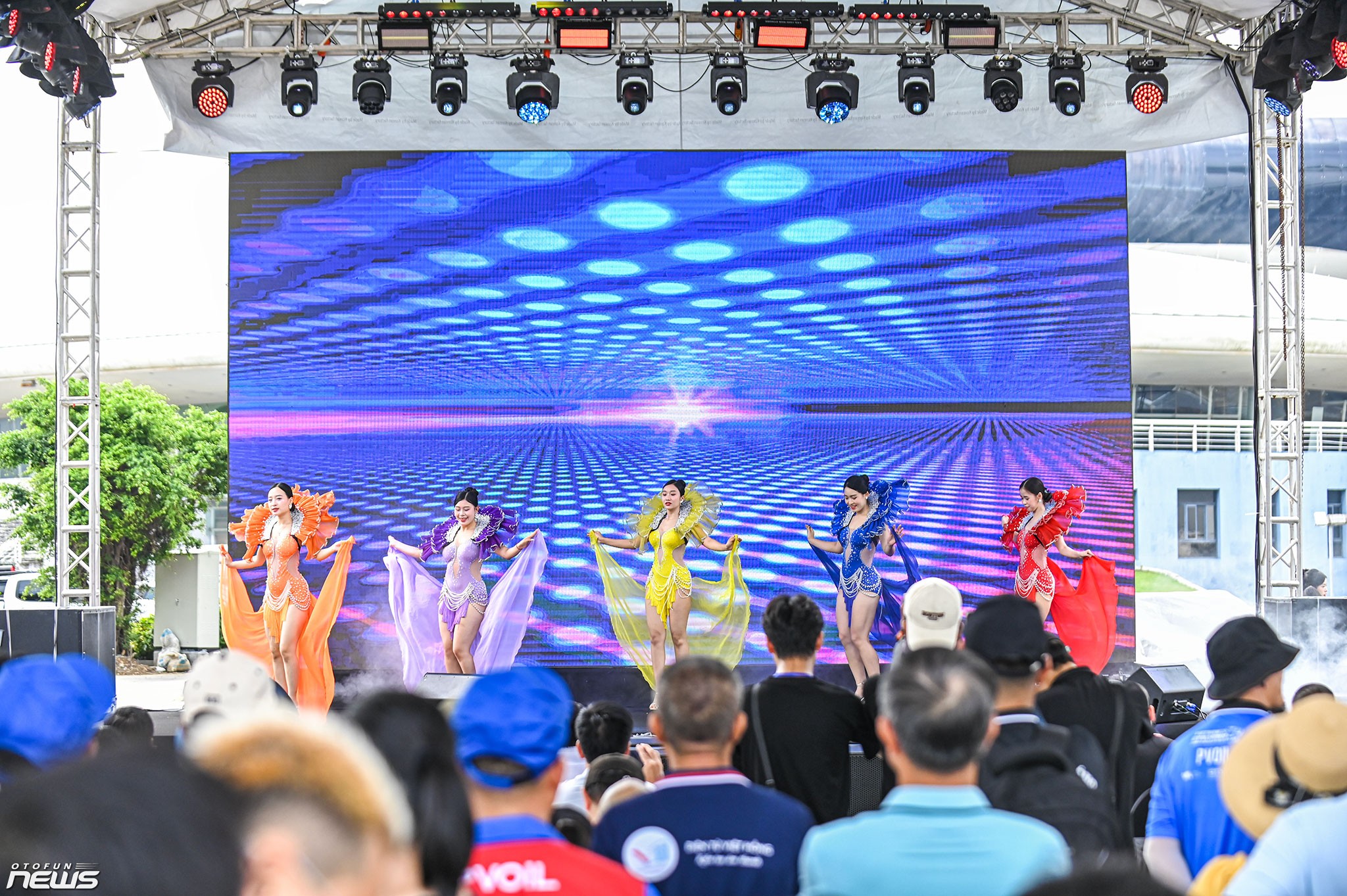 Lễ hội Xe Fun Wheels Festival Hạ Long 2025 - Bữa đại tiệc của những người yêu xe