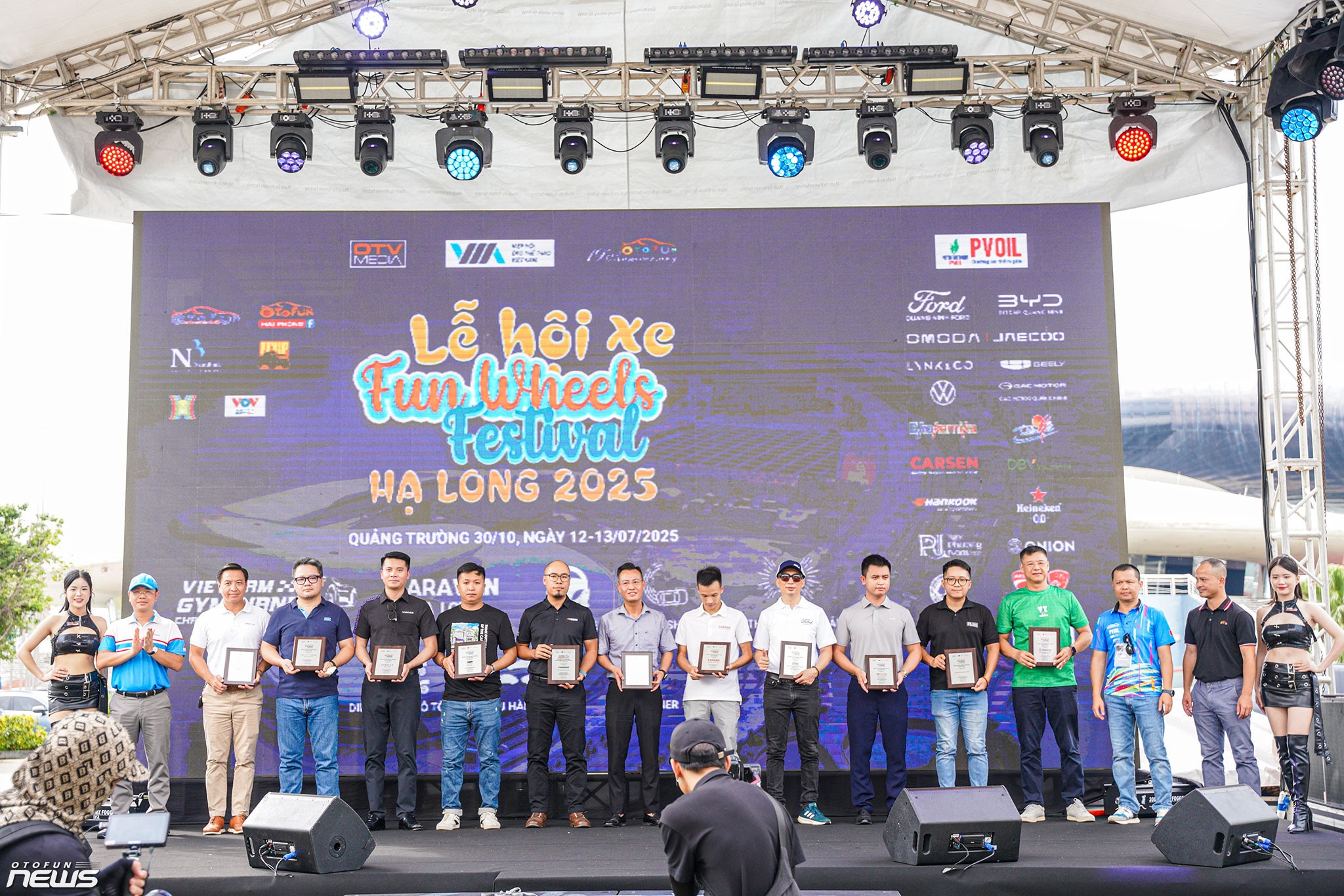 Lễ hội Xe Fun Wheels Festival Hạ Long 2025 - Bữa đại tiệc của những người yêu xe