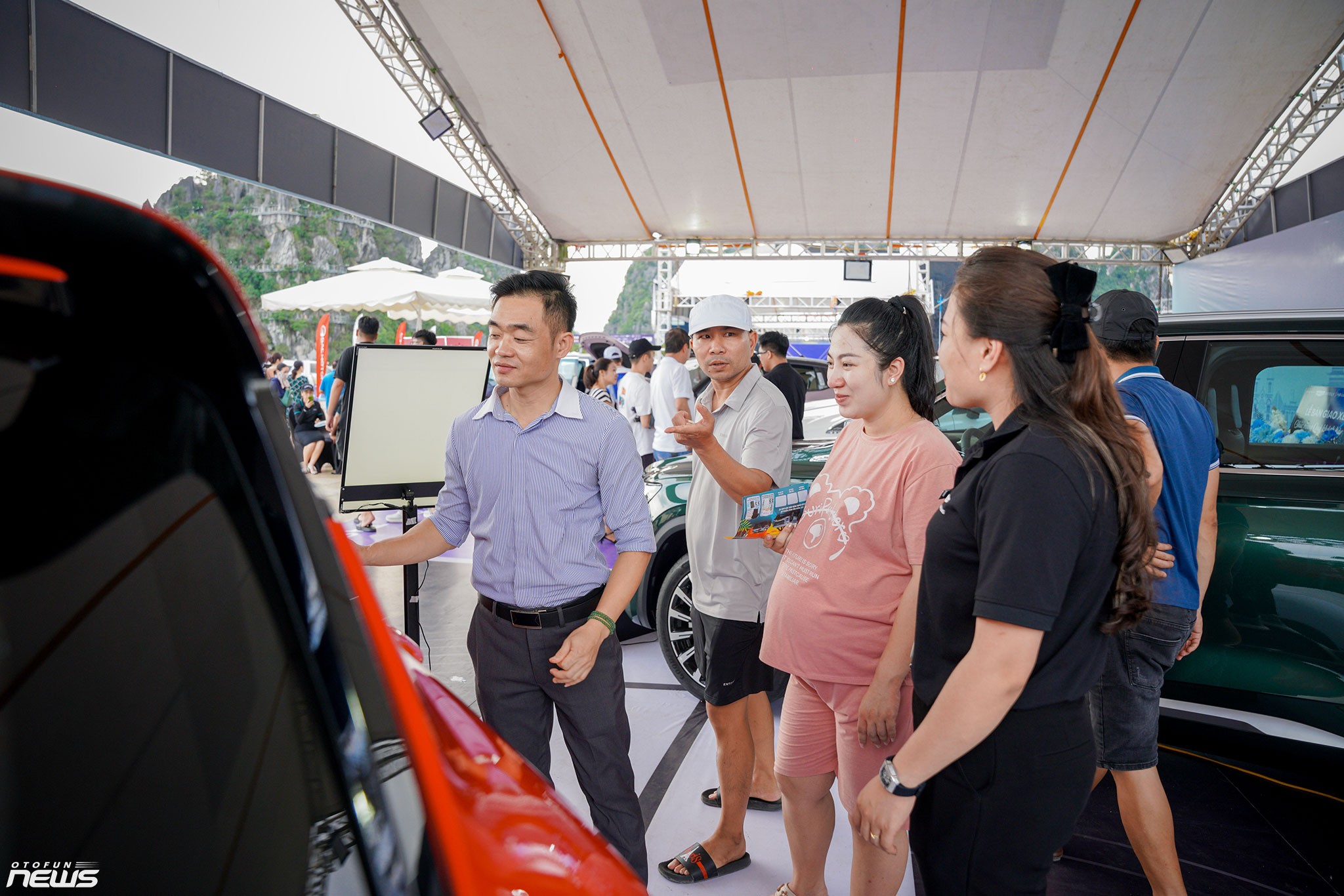 Lễ hội Xe Fun Wheels Festival Hạ Long 2025 - Bữa đại tiệc của những người yêu xe