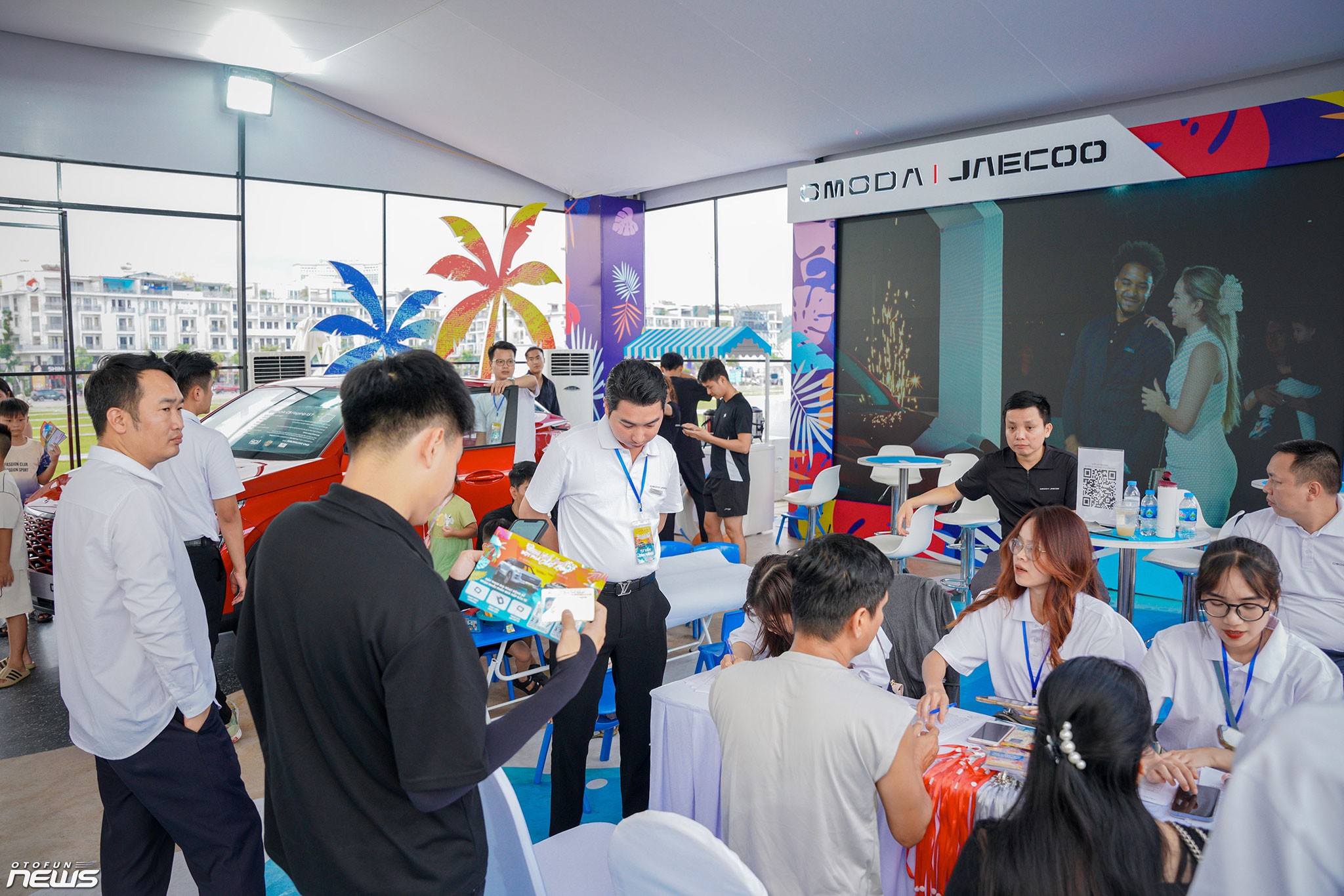 Lễ hội Xe Fun Wheels Festival Hạ Long 2025 - Bữa đại tiệc của những người yêu xe