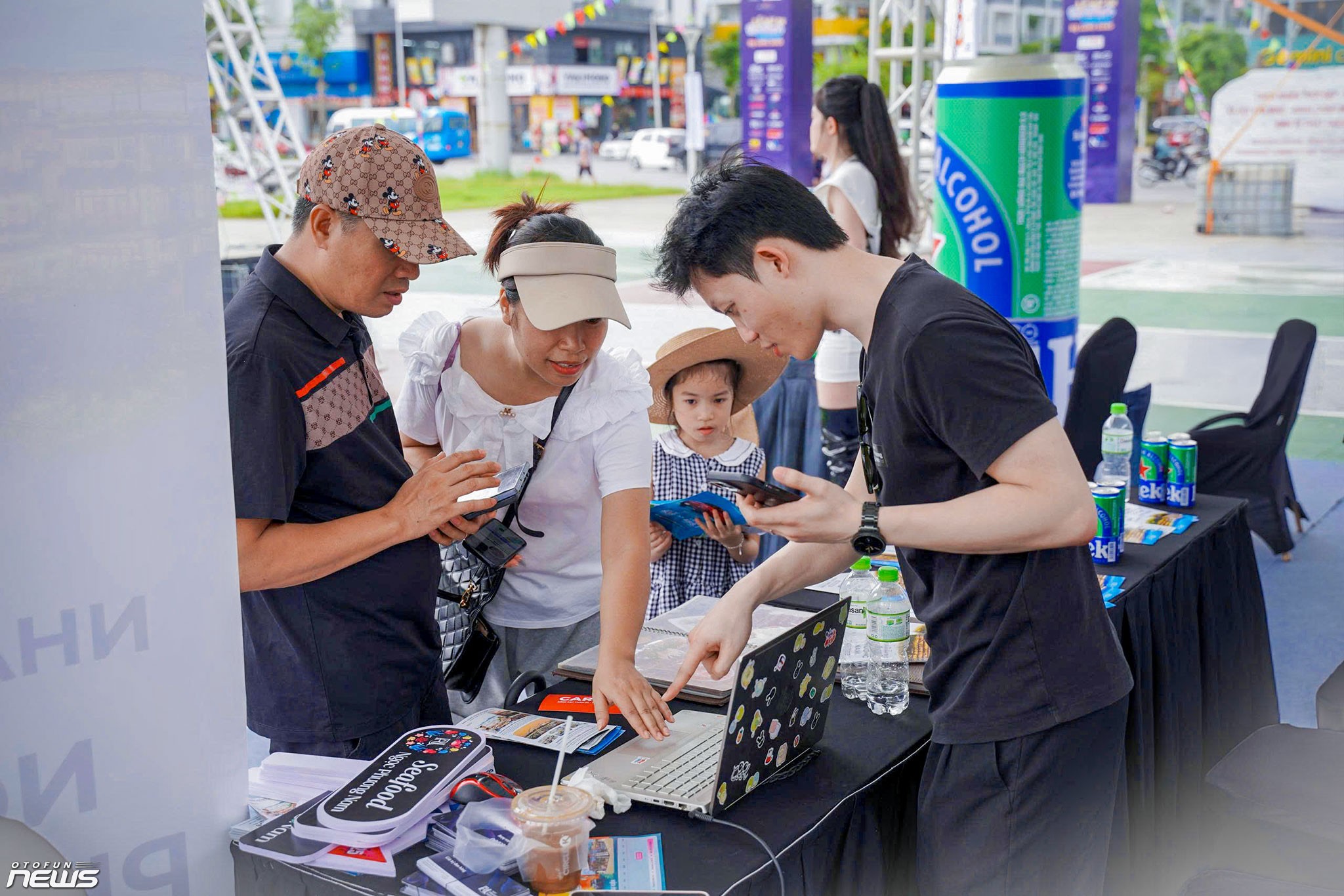 Lễ hội Xe Fun Wheels Festival Hạ Long 2025 - Bữa đại tiệc của những người yêu xe