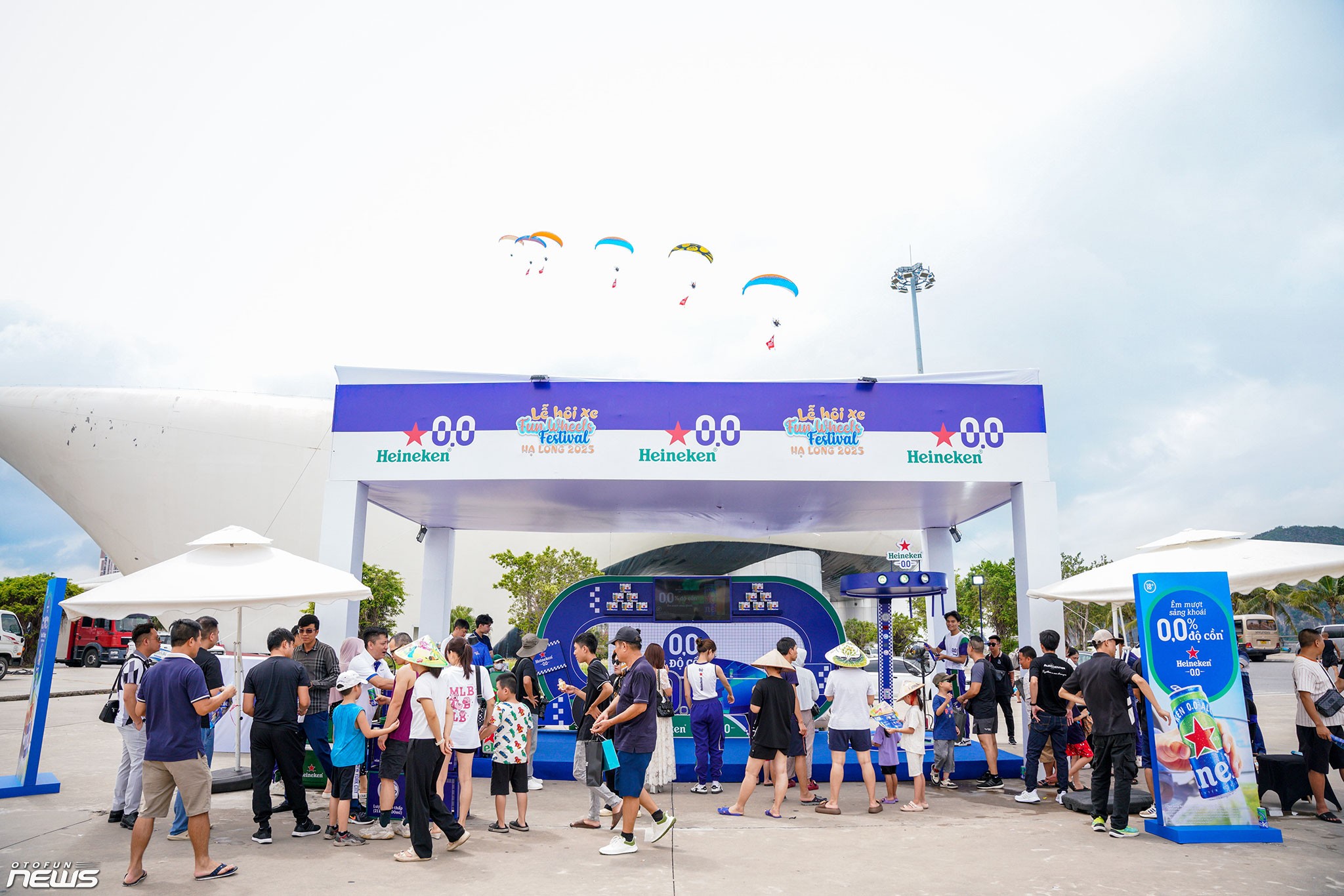 Lễ hội Xe Fun Wheels Festival Hạ Long 2025 - Bữa đại tiệc của những người yêu xe