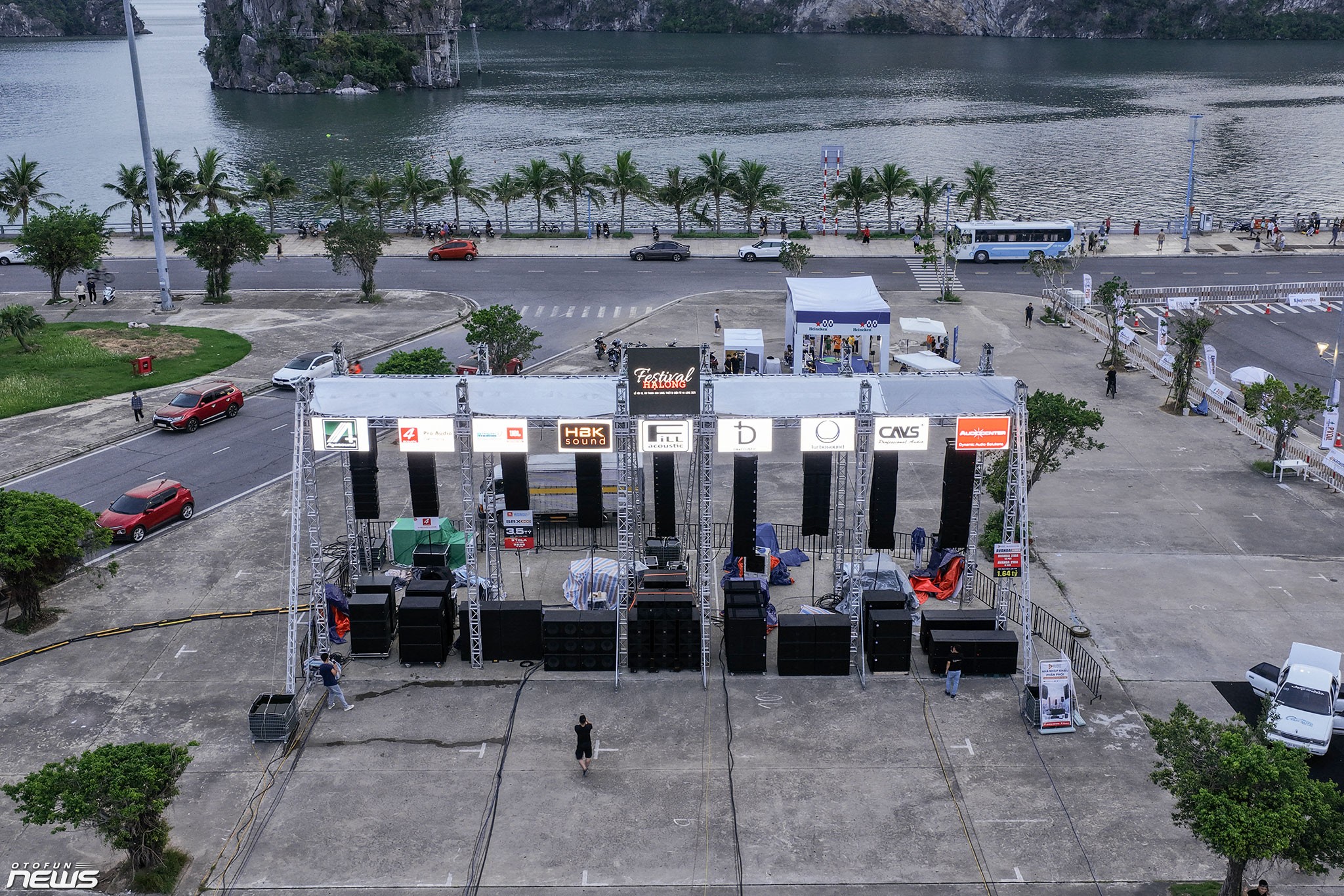 Lễ hội Xe Fun Wheels Festival Hạ Long 2025 - Bữa đại tiệc của những người yêu xe