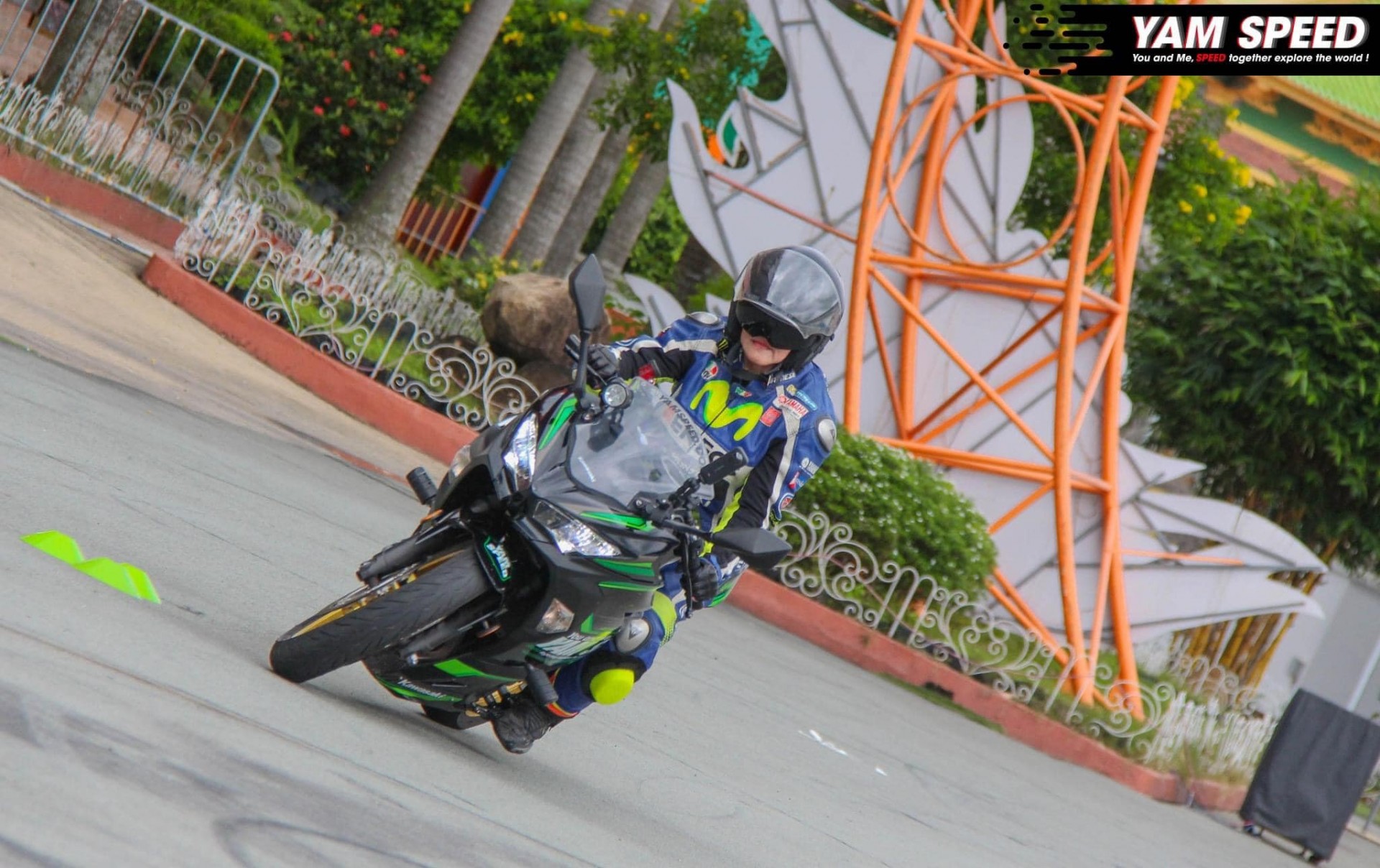 Nữ biker U60 đam mê PKL, một mình một xe ôm cua chinh phục những cung đường khó