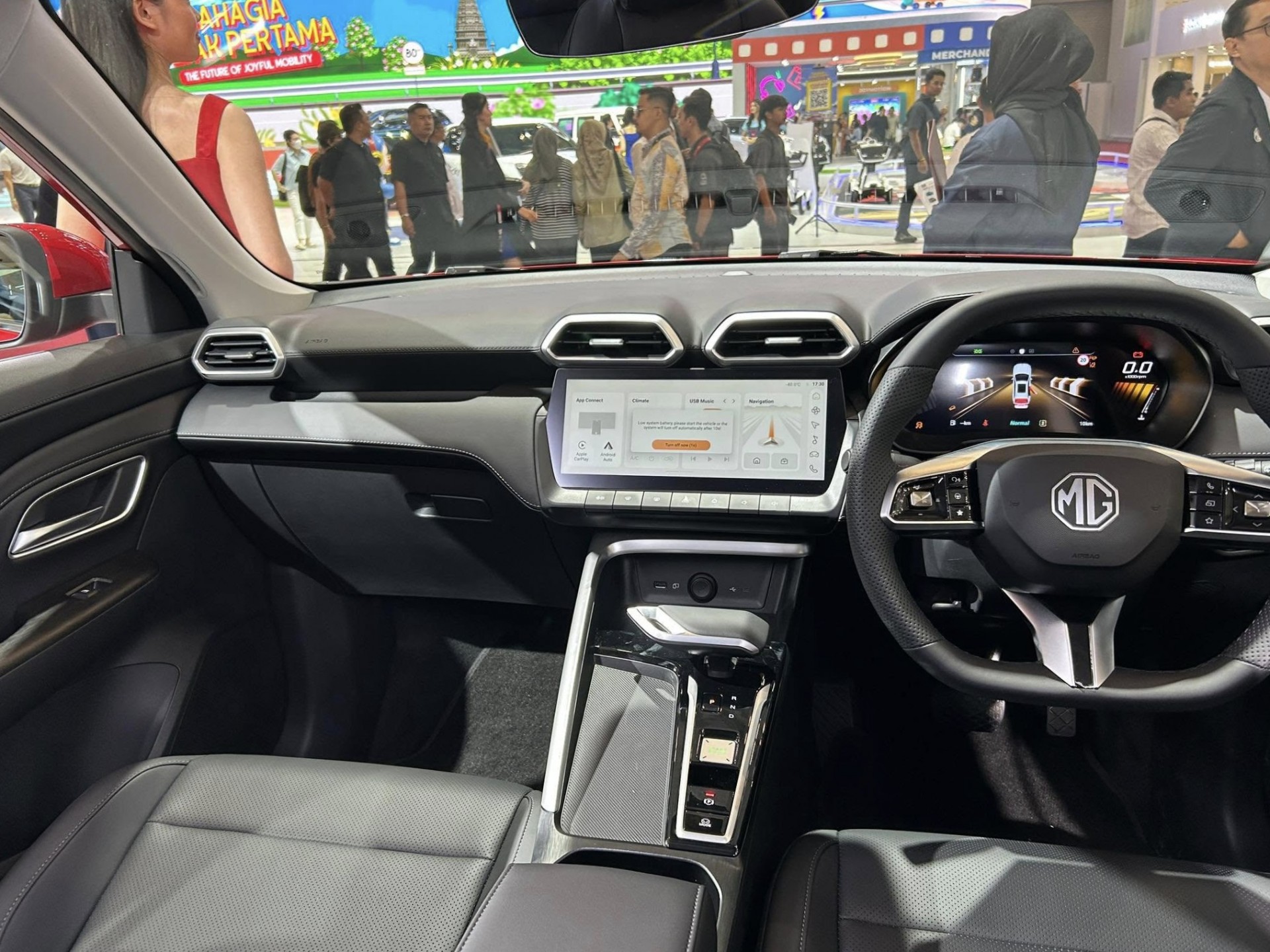 MG ZS 2025 ra mắt tại GIIAS: Lột xác thiết kế, lần đầu có bản hybrid