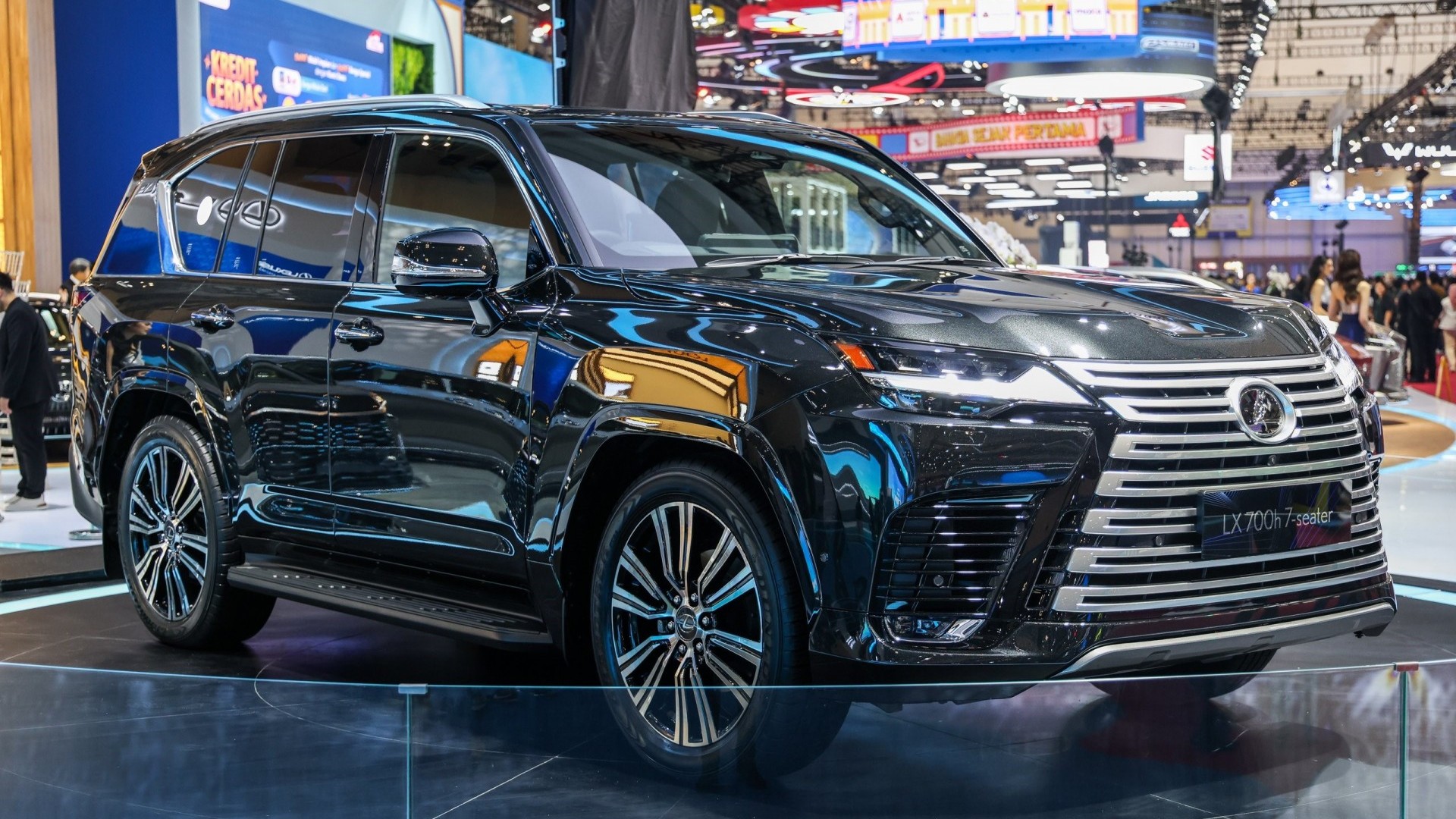 Lexus LX 700h ra mắt ,SUV hạng sang hybrid giá gần 240.000 USD