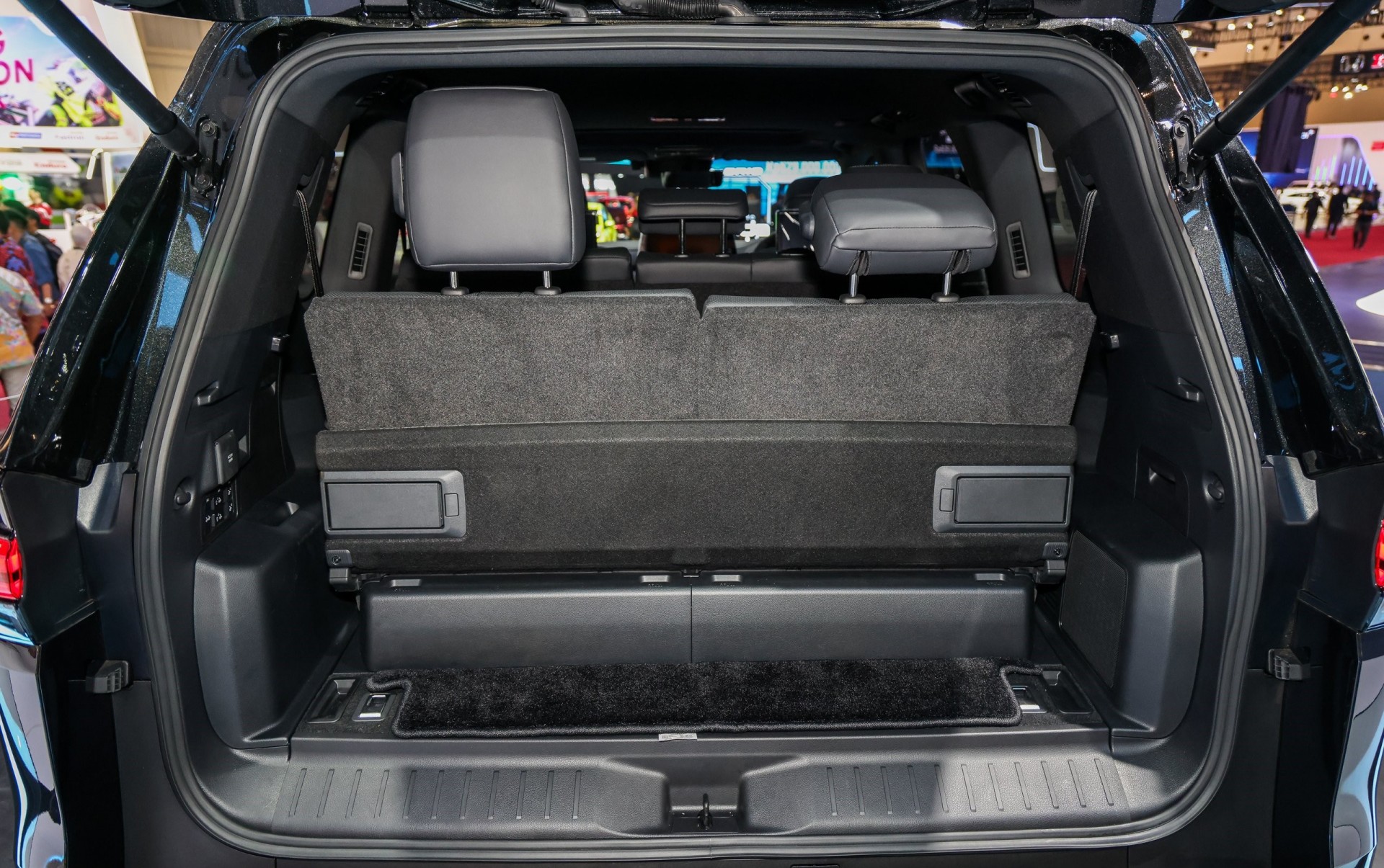 Lexus LX 700h ra mắt ,SUV hạng sang hybrid giá gần 240.000 USD