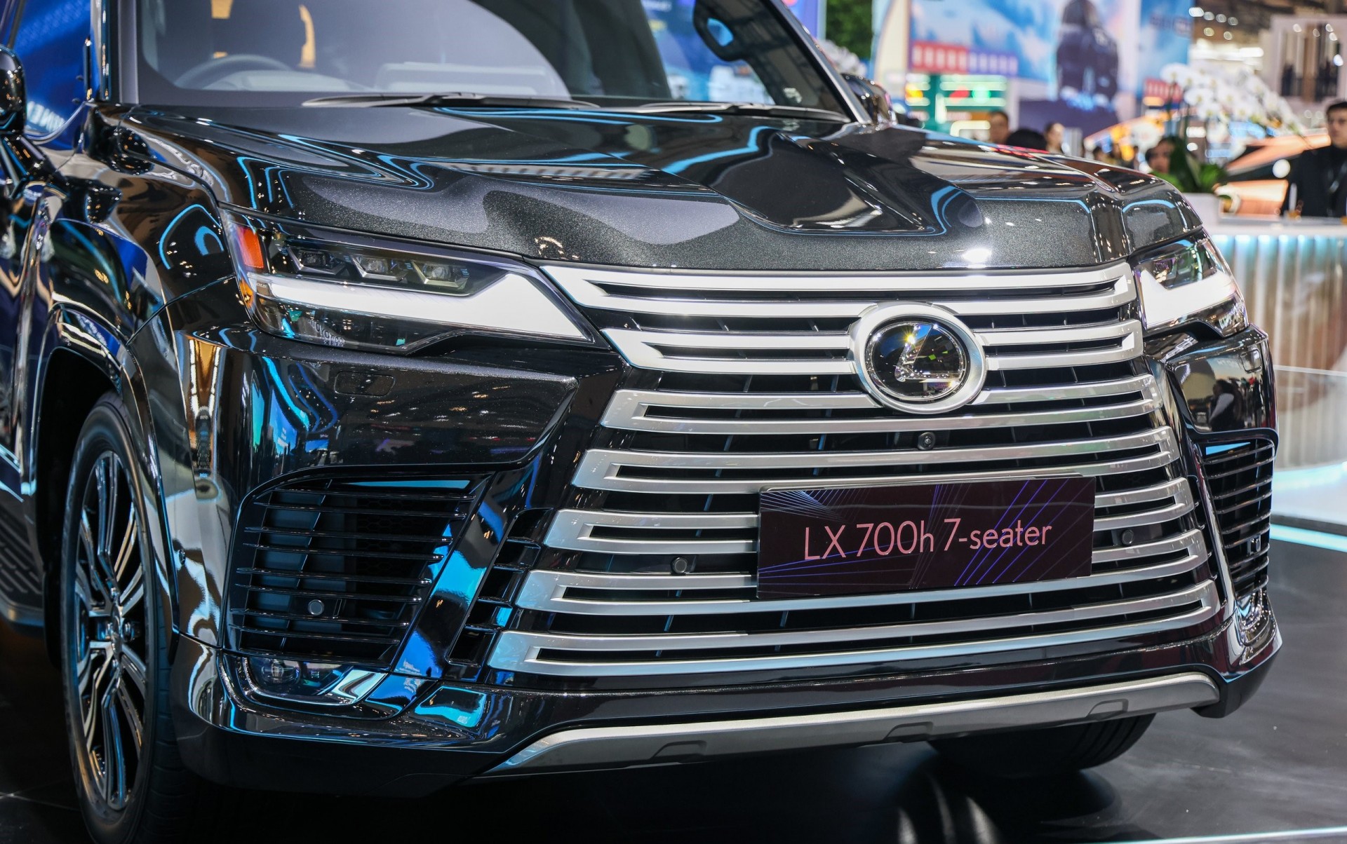 Lexus LX 700h ra mắt ,SUV hạng sang hybrid giá gần 240.000 USD