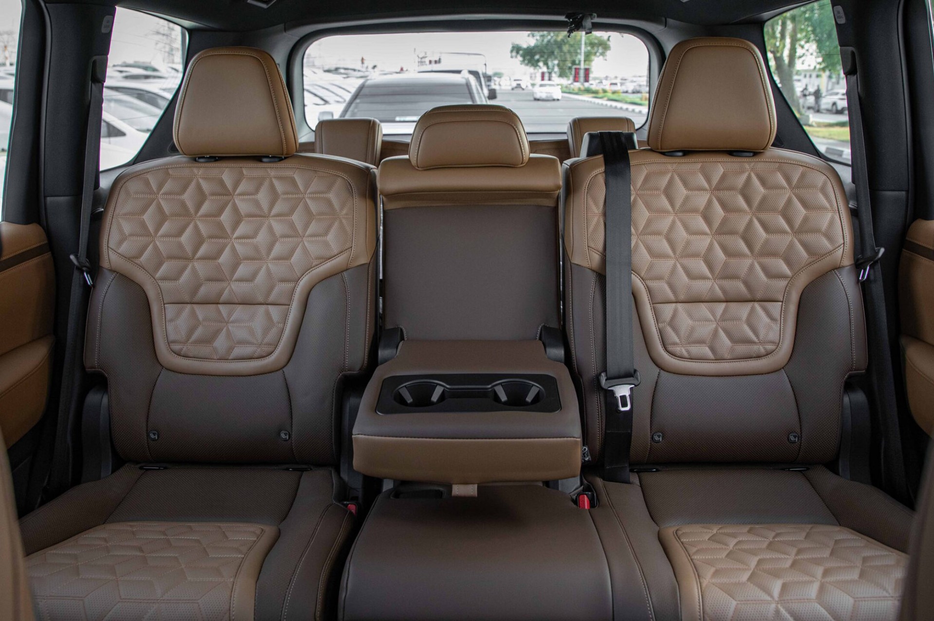 Nissan Patrol 2025 xuất hiện tại Đông Nam Á, chờ ngày về Việt Nam