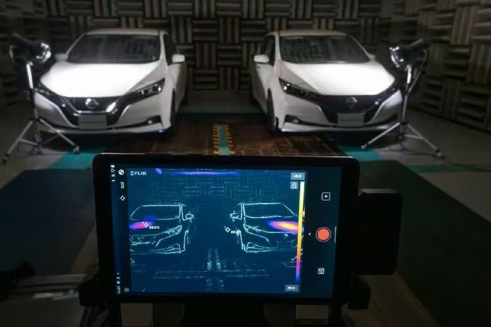 Nissan phát triển sơn phản nhiệt giúp giảm tới 12 độ C Nissan phát triển sơn phản nhiệt giúp giảm tới 12 độ C