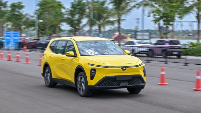 Doanh thu VinFast năm 2025 tăng trưởng mạnh, bán xe gấp đôi năm trước