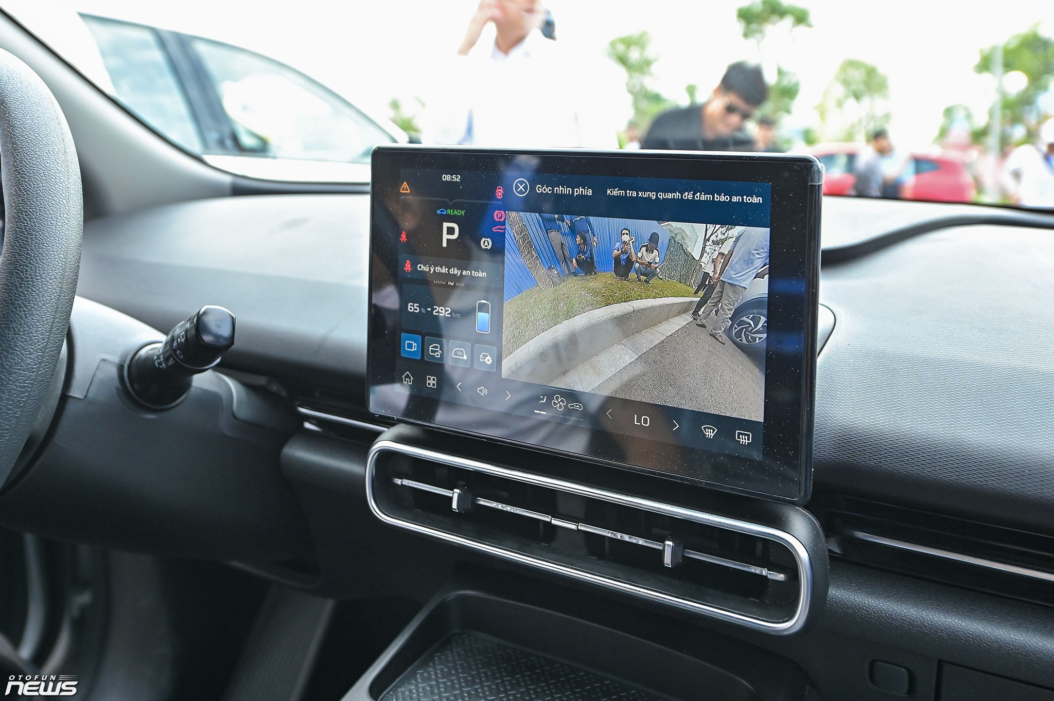 Lễ bàn giao 20 chiếc VinFast Limo Green đầu tiên