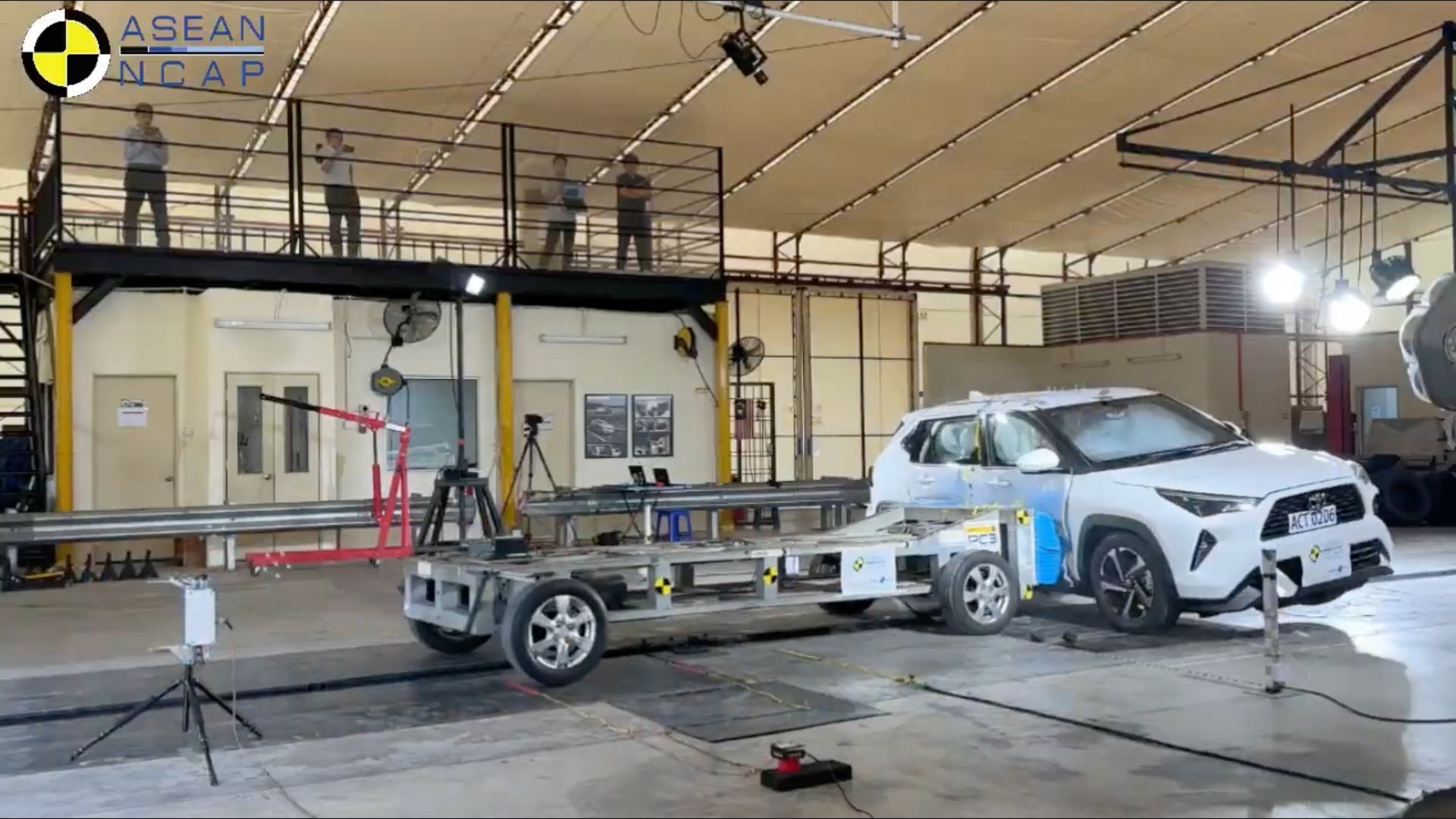 Toyota Yaris Cross 2025 đạt 5 sao an toàn theo thử nghiệm va chạm của ASEAN NCAP