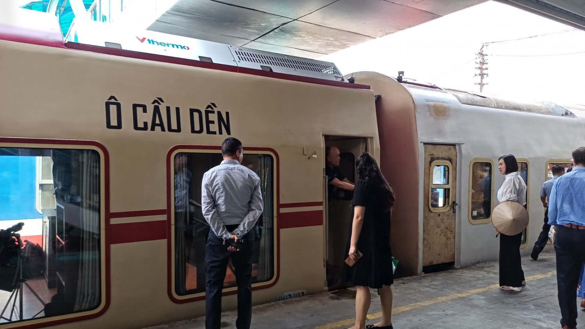Bên trong đoàn tàu di sản The Hanoi Train, sắp khai trương vào 19/8 tới Bên trong đoàn tàu di sản The Hanoi Train, sắp khai trương vào 19/8 tới