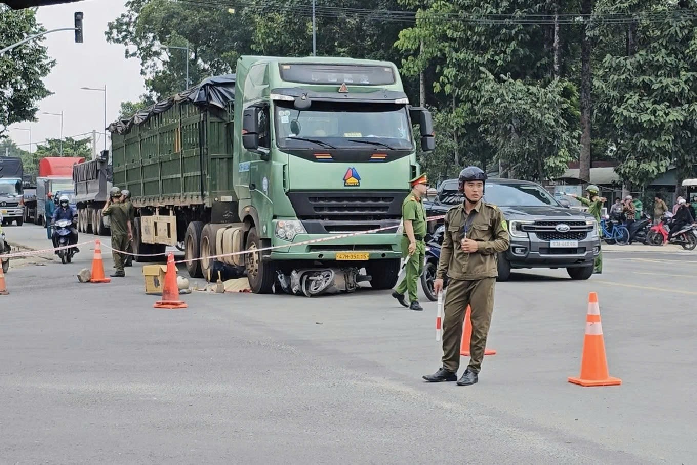 Hai nữ công nhân bị ô tô cán tử vong ở TP HCM Hai nữ công nhân bị ô tô cán tử vong ở TP HCM