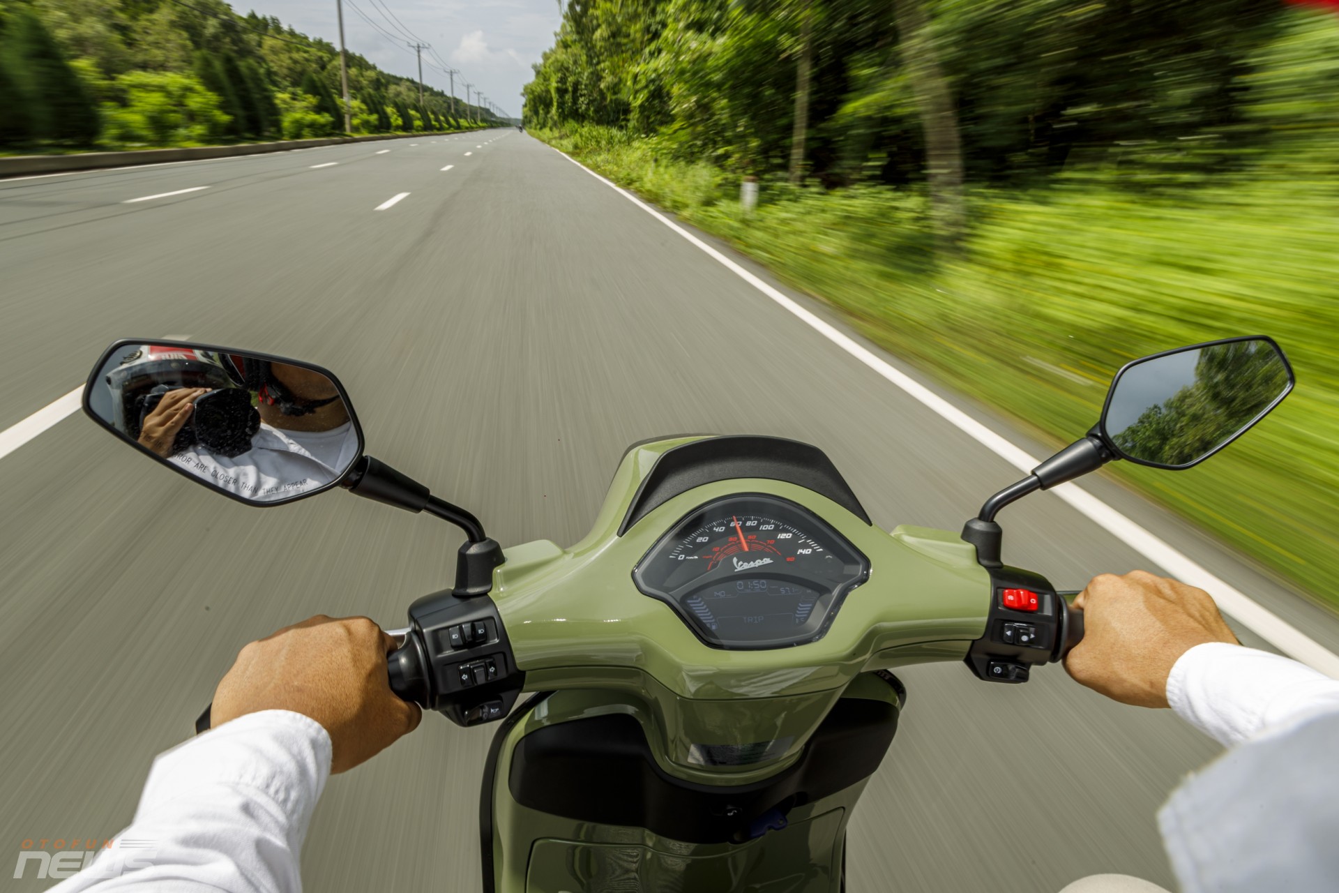 Vespa Sprint 2025: Khi thời trang gặp hiệu năng, chạy rồi mới thấy khác biệt