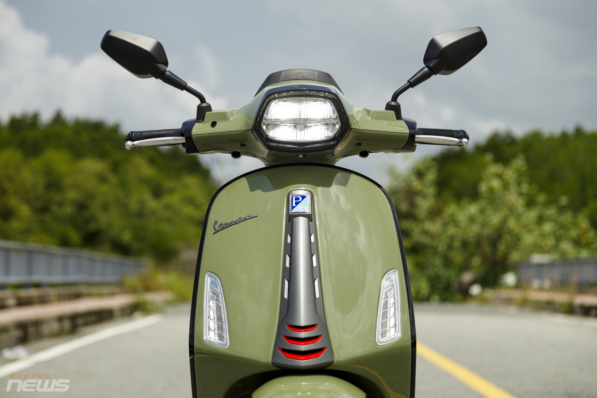 Vespa Sprint 2025: Khi thời trang gặp hiệu năng, chạy rồi mới thấy khác biệt