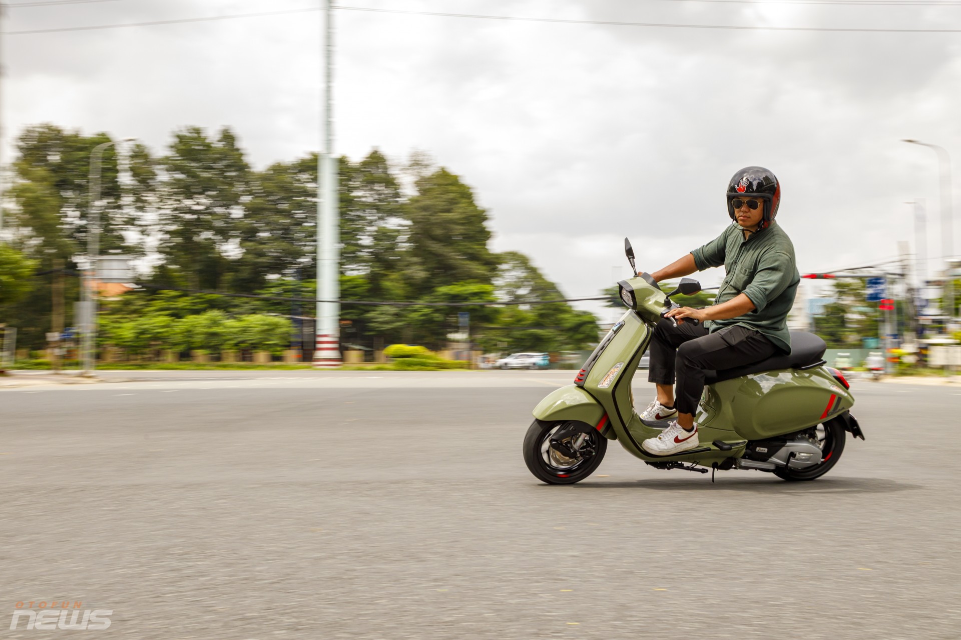 Vespa Sprint 2025: Khi thời trang gặp hiệu năng, chạy rồi mới thấy khác biệt