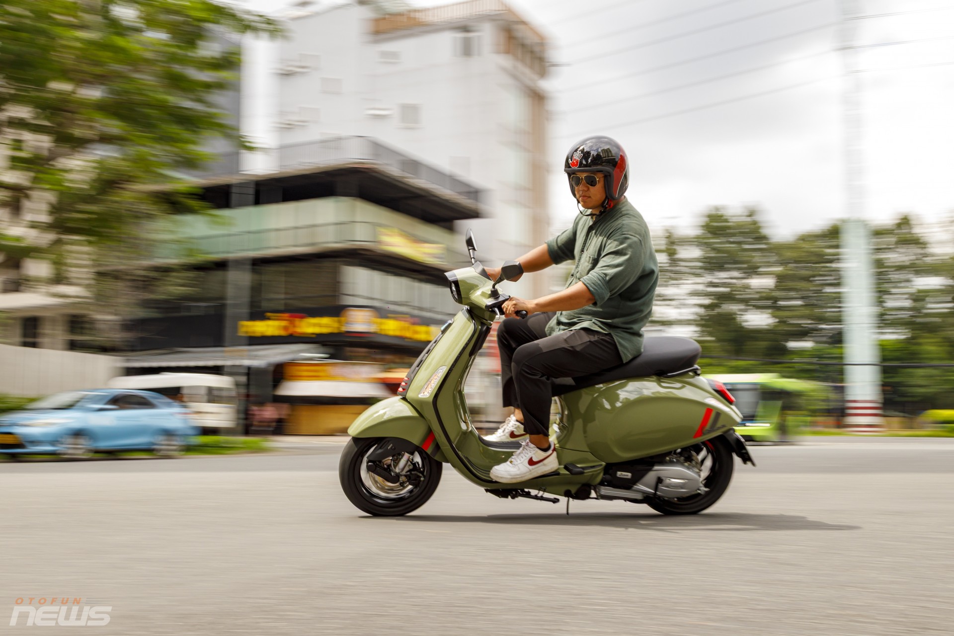 Vespa Sprint 2025: Khi thời trang gặp hiệu năng, chạy rồi mới thấy khác biệt