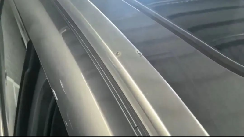 Xe điện bị sét đánh ba lần liên tiếp trong mưa bão, nhưng chủ xe và hệ thống điện không hề gì xe điện BYD Song Plus EV bị sét đánh