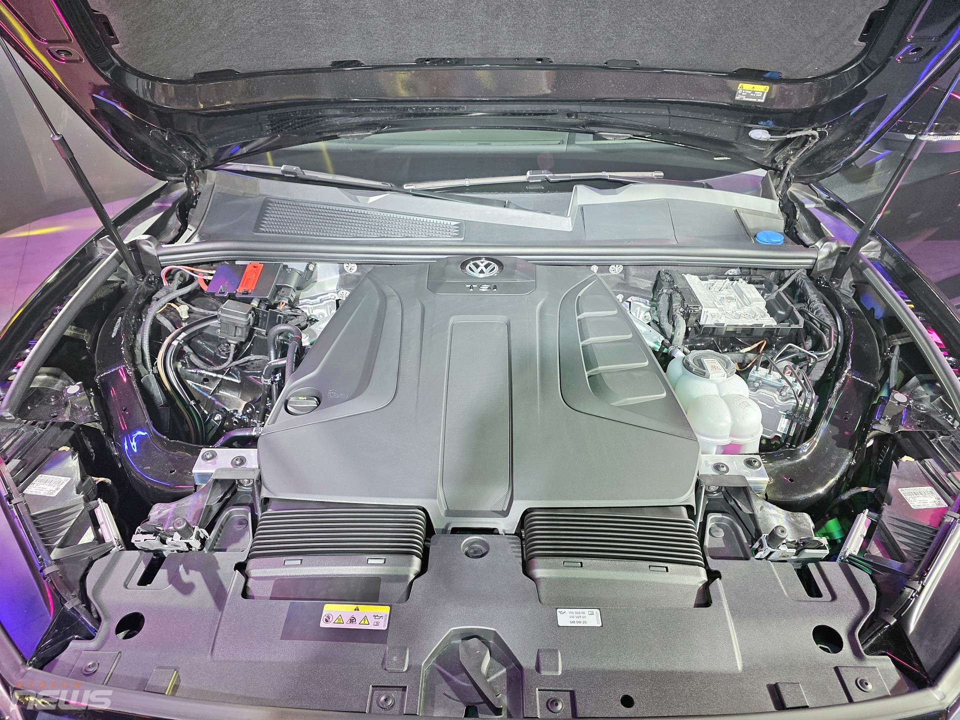 Cận cảnh Volkswagen Touareg 2025 bản nâng cấp, giá từ hơn 3 tỷ đồng