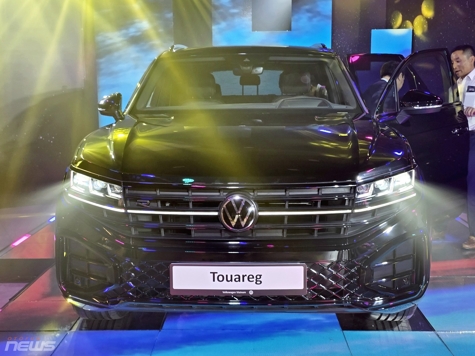Cận cảnh Volkswagen Touareg 2025 bản nâng cấp, giá từ hơn 3 tỷ đồng