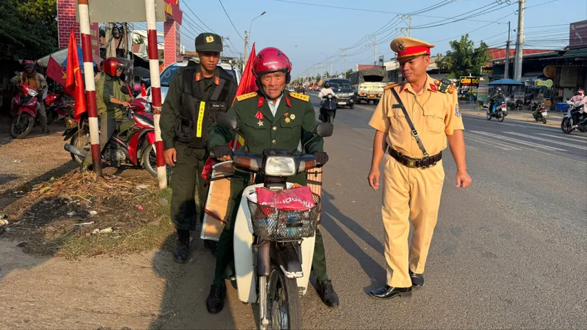 Những hành trình “đặc biệt” về với Thủ đô Hà Nội trong ngày Tết Độc lập 2/9