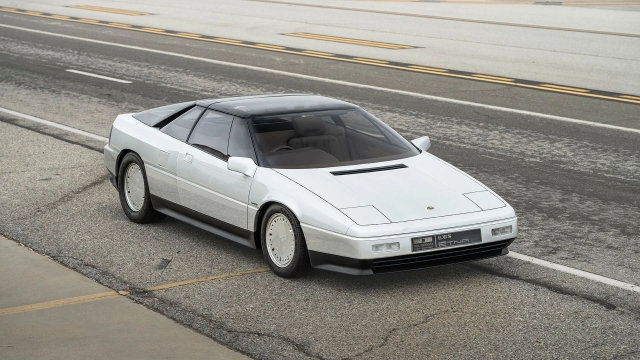 Lotus Etna 1984 'Bóng ma' của lịch sử Lotus sắp tái xuất với giá 400.000 USD