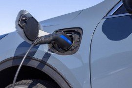 Ba điều nên làm để tối ưu tiết kiệm nhiên liệu cho xe plug-in hybrid