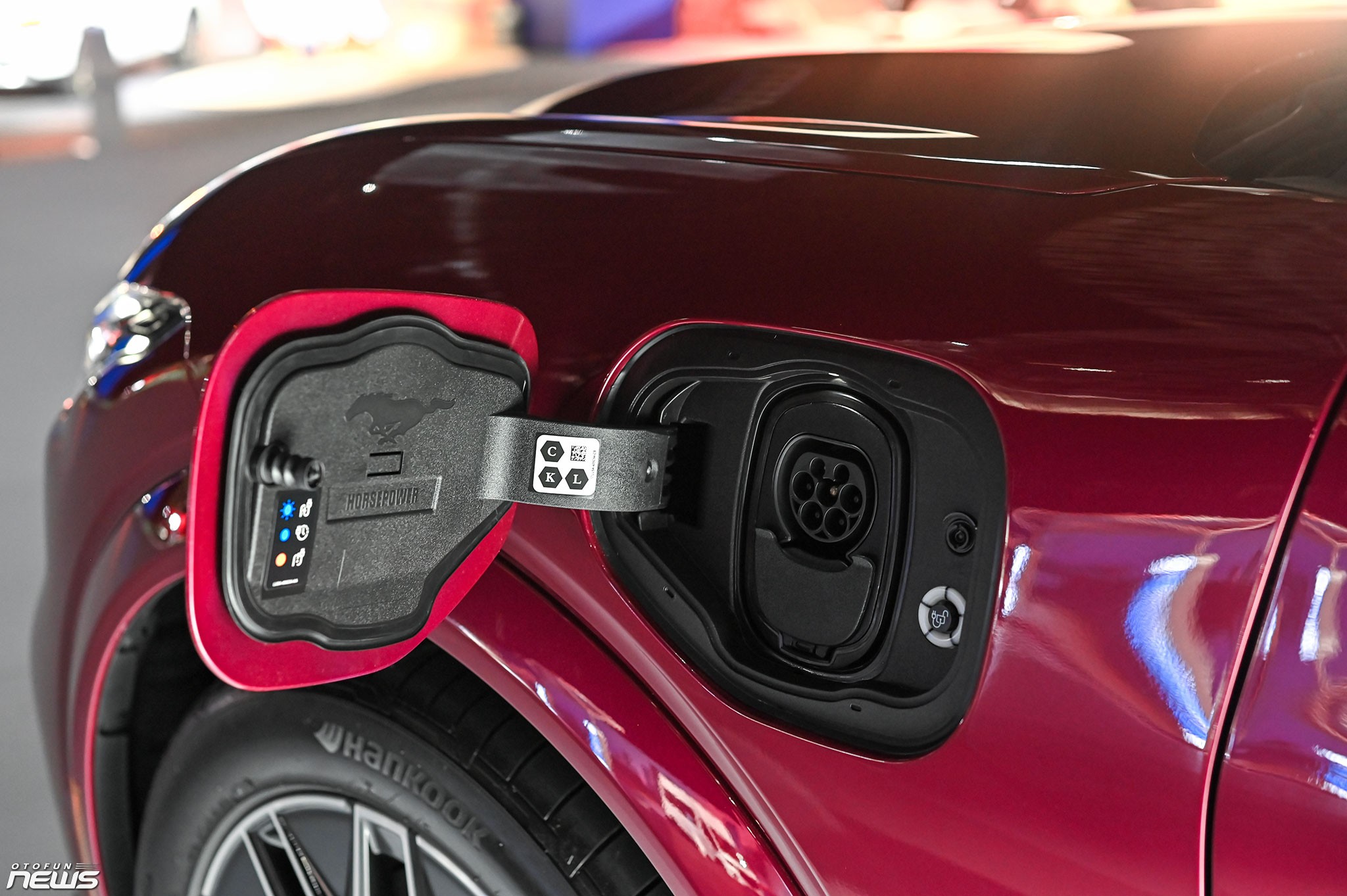 Ford Mustang Mach-E - Di sản của dòng xe cơ bắp Mỹ trong một mẫu xe SUV điện