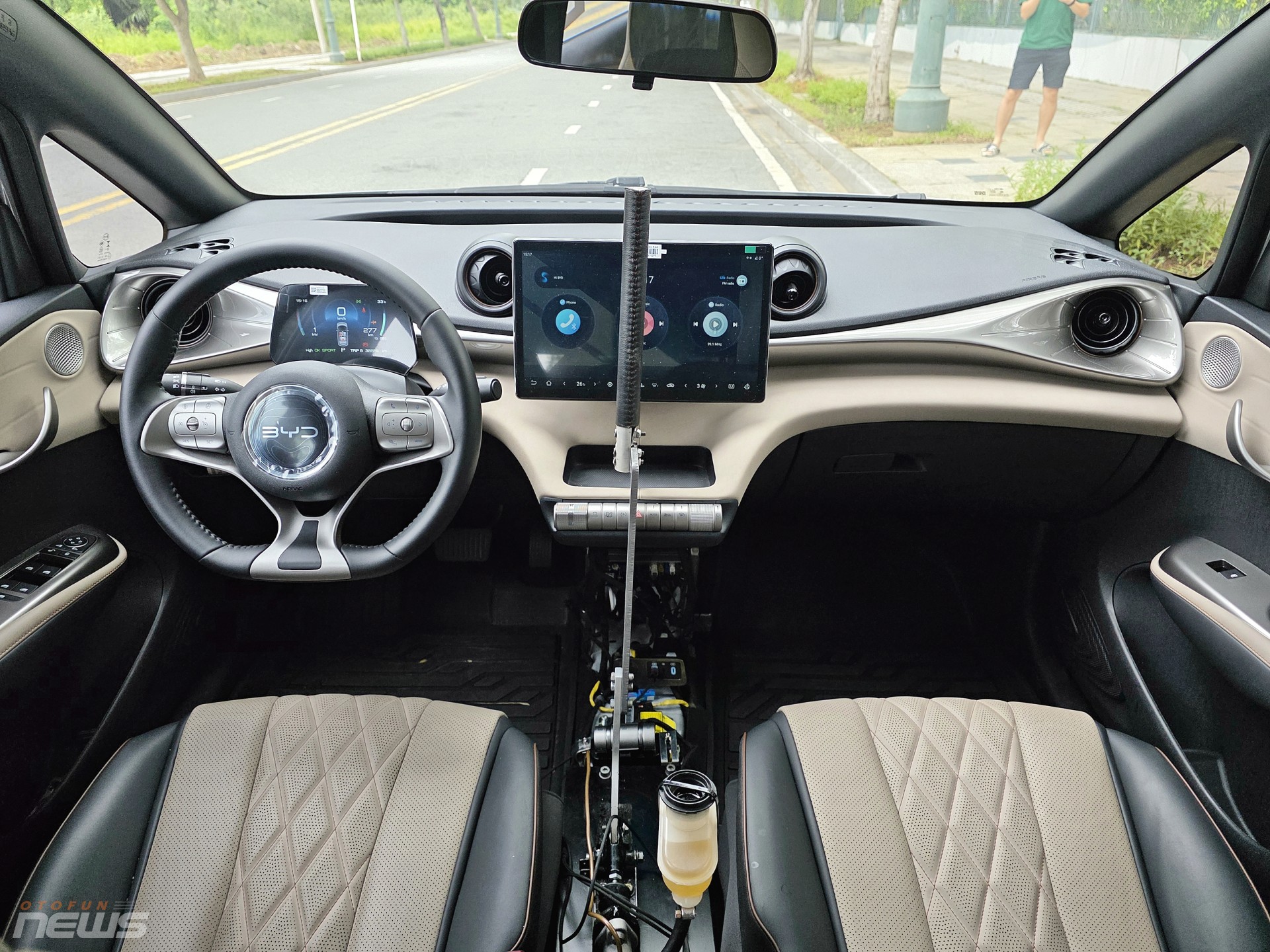 Ngắm BYD Dolphin nâng cấp đặc biệt của nhà vô địch PVOIL VGC Miền Nam 2025