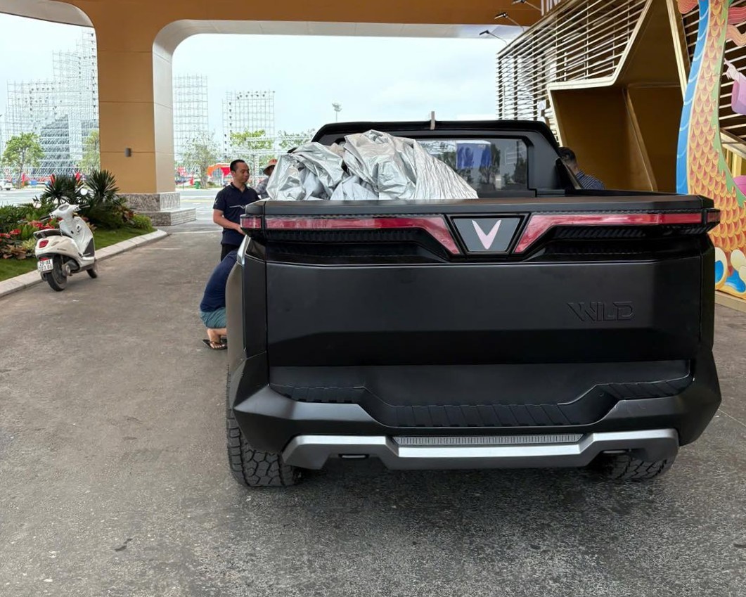 VinFast VF Wild màu mới bất ngờ xuất hiện tại Hà Nội VinFast VF Wild màu mới bất ngờ xuất hiện tại Hà Nội